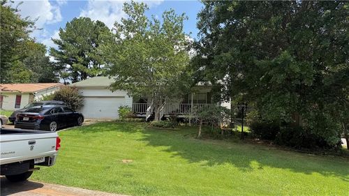 195 Kingsport Drive, Lawrenceville, GA, 30046 | Card Image
