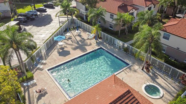 APT-203 - 1250 Sw 113 Th Ter, Condo with 2 bedrooms, 2 bathrooms and null parking in Pembroke Pines FL | Image 37