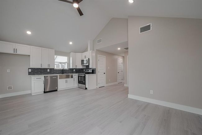 837 22 Nd St, House other with 2 bedrooms, 2 bathrooms and null parking in San Leon TX | Image 10