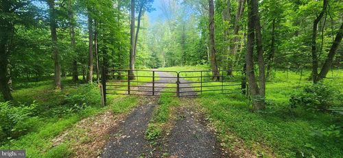 8710 Poorhouse Rd, PORT TOBACCO, MD, 20677 | Card Image