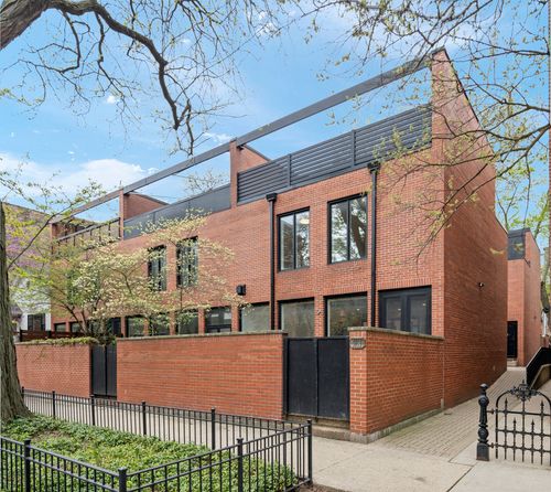 c-2110 N Hudson Ave, Chicago, IL, 60614-0657 | Card Image