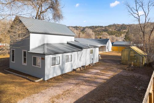 1005 S River St, hot springs, SD, 57747-2843 | Card Image