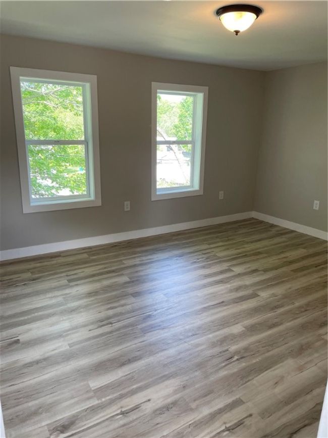 1215 Main St, House other with 3 bedrooms, 2 bathrooms and 4 parking in Bentleyville PA | Image 17