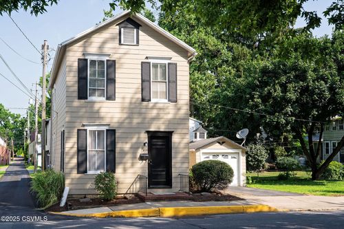 420 Saint John St, Lewisburg, PA, 17837-1430 | Card Image