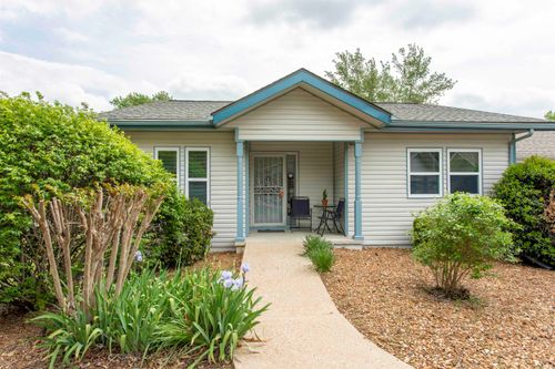 8 Tenkiller Ln, Cherokee Village, AR, 72529-2125 | Card Image