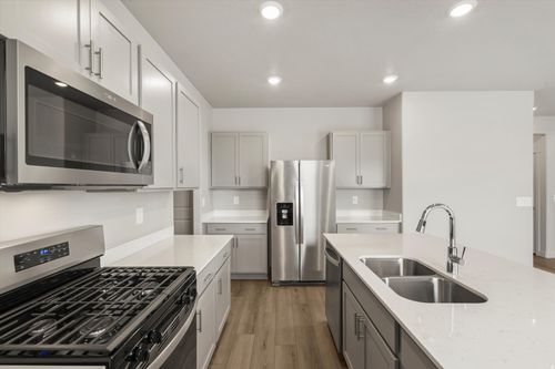 228-907 N 260 E, Santaquin, UT, 84655 | Card Image