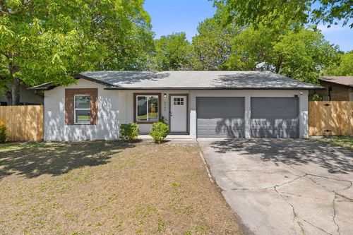 9704 Oriole Dr, Austin, TX, 78753-4222 | Card Image