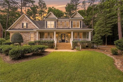 101 Adams Ct, Carrollton, VA, 23314-2695 | Card Image
