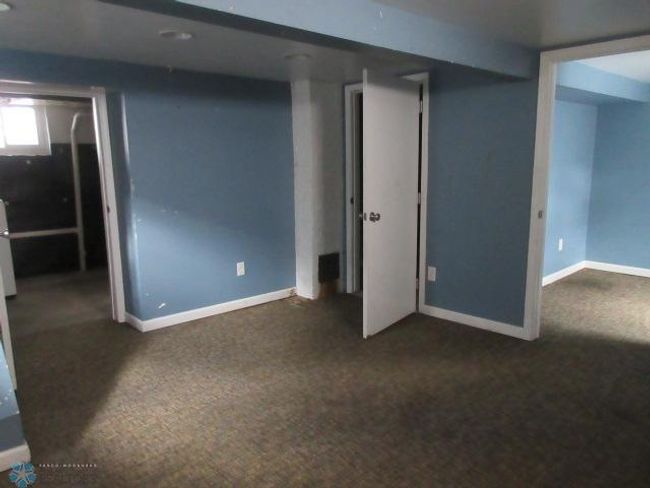 Family Room | Image 22
