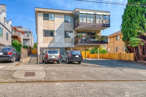 201-1006 N 43rd St, Seattle, WA, 98103-7402 | Card Image