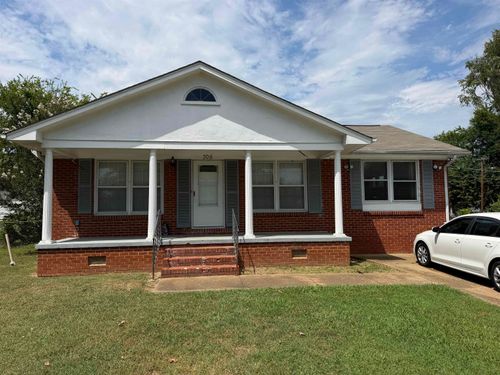305 Lindenberg Ave, Florence, AL, 35630 | Card Image