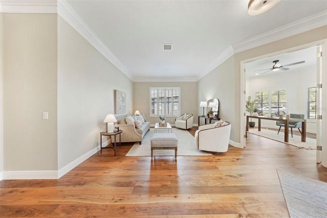 Living room in front of house. | Image 44