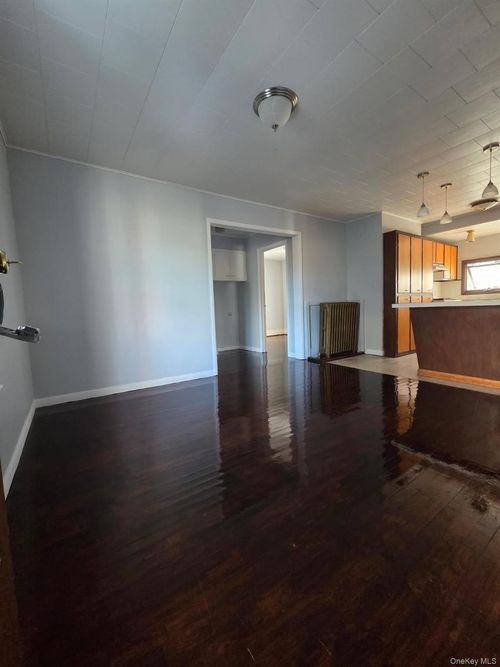 2-143 Front St, Port Jervis, NY, 12771-2601 | Card Image