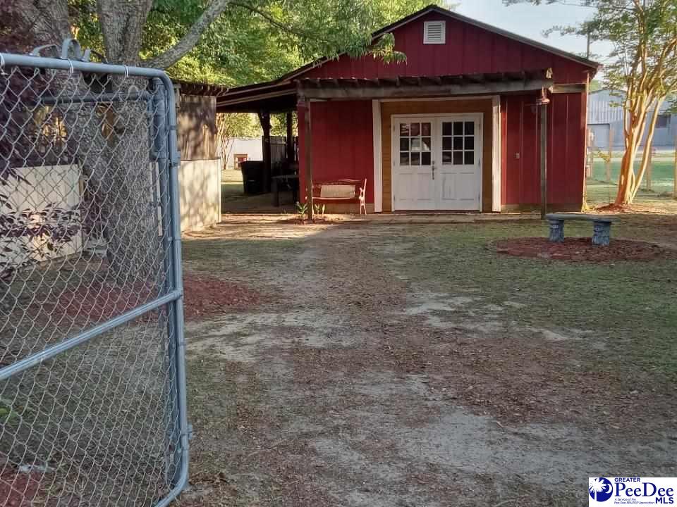 Commercial Sale in Marion