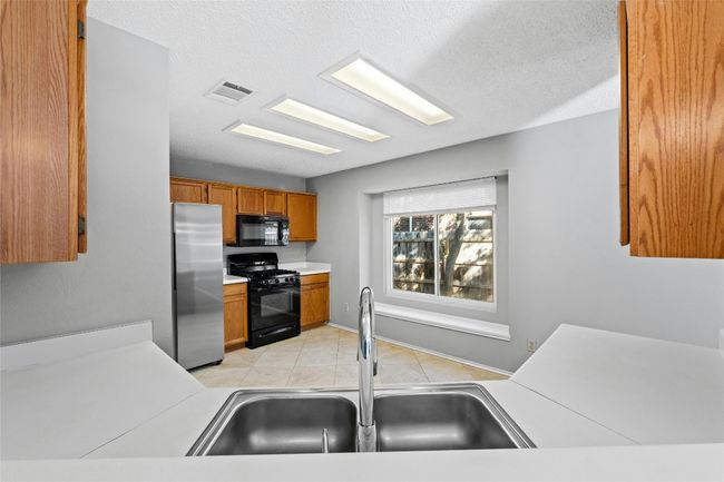 1208 Cedar Oaks Dr, House other with 4 bedrooms, 2 bathrooms and null parking in Cedar Park TX | Image 13