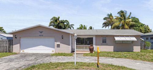 404 Se 7th Ave, Deerfield Beach, FL, 33441-4826 | Card Image