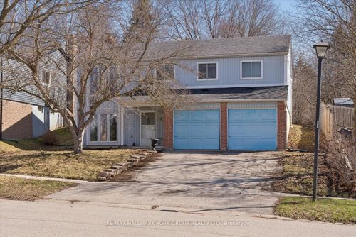 47 Holland River Boulevard, East Gwillimbury, ON, L9N1C4 | Card Image