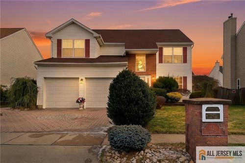 12 Madison Dr, Helmetta, NJ, 08828-1164 | Card Image