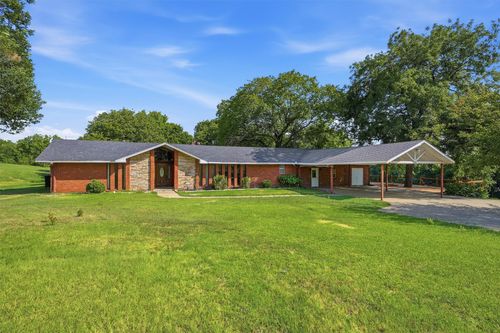 2011 W Houston St, Sherman, TX, 75092-7625 | Card Image