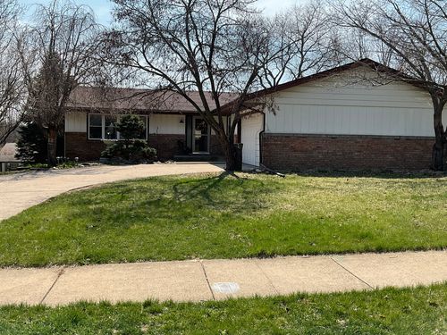 5775 Alma Dr, Rockford, IL, 61108-2405 | Card Image