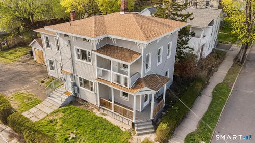 164 Curtis St, New Britain, CT, 06053-4042 | Card Image