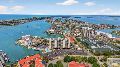 apt-211-255 Dolphin Pt, CLEARWATER, FL, 33767-2111 | Card Image