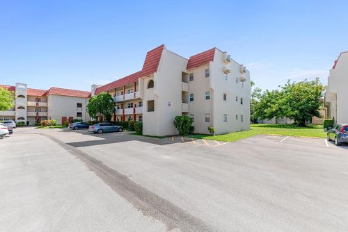 112-8000 Sunrise Lakes Drive E, Sunrise, FL, 33322 | Card Image