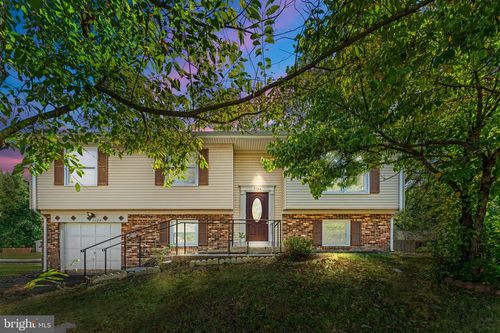 7124 Whetstone Rd, ALEXANDRIA, VA, 22306-1120 | Card Image