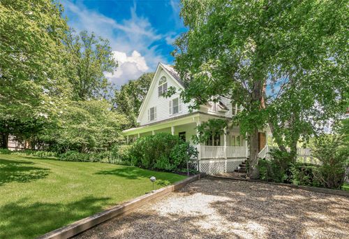 4 Irene Ln, Shelter Island, NY, 11964 | Card Image