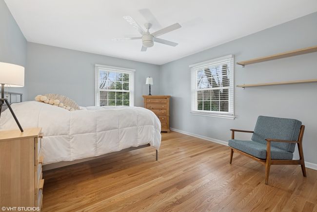 360 S Valley Rd, House other with 4 bedrooms, 3 bathrooms and 2 parking in Barrington IL | Image 20