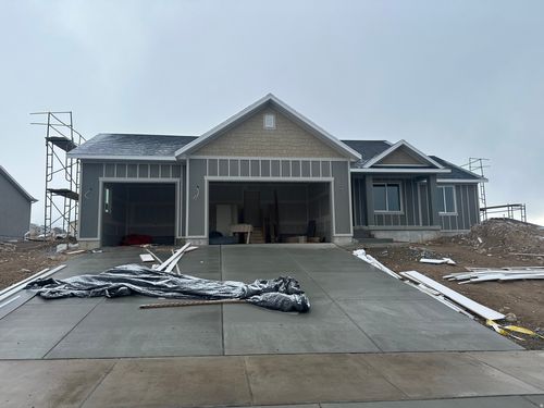 204-153 S Liberty St, Grantsville, UT, 84029-3746 | Card Image