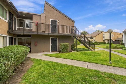 62-325 Standiford Ave, Modesto, CA, 95350-1035 | Card Image