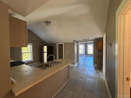 1234 Lapeer Ave, Port Huron, MI, 48060-4366 | Card Image