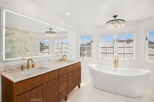 28142 Ambar, Mission Viejo, CA, 92692-1402 | Card Image