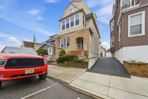 18 Rutland Ave, Kearny, NJ, 07032-3295 | Card Image