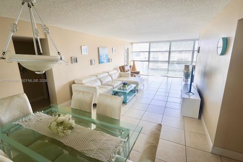 520-801 Three Islands Blvd, Hallandale Beach, FL, 33009-2834 | Card Image