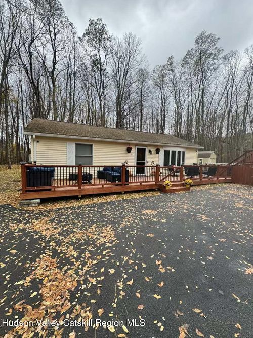 781 Old Route 23, Acra, NY, 12405-1124 | Card Image