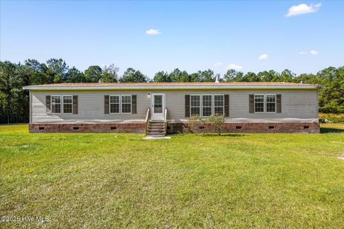 185 Robinson Rd Ne, Bolivia, NC, 28422-8821 | Card Image