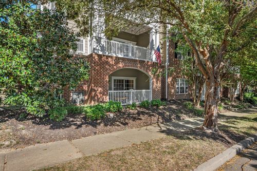 apt-s1-7233 Althorp Way, Nashville, TN, 37211-7159 | Card Image