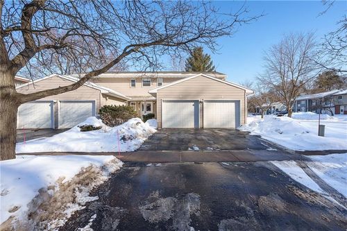 apt-2-311 Harvest Ln, Altoona, WI, 54720-1089 | Card Image