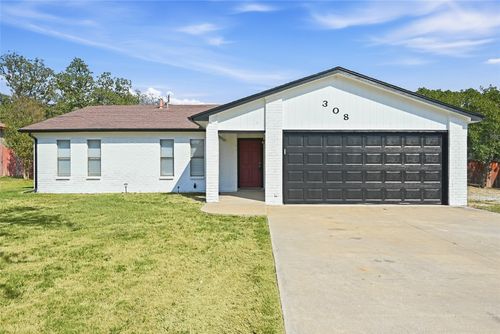 308 Hickorywood St, Azle, TX, 76020-2157 | Card Image