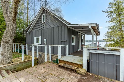 24 Islandview Dr, Bruce, ON, N0H1A0 | Card Image