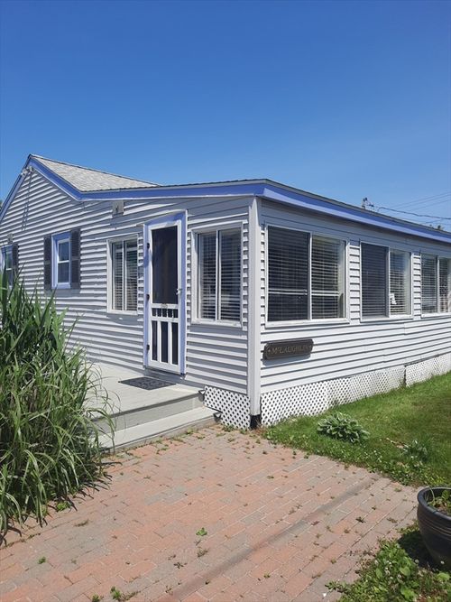 2 Mcarthur Ln, Marshfield, MA, 02050-3607 | Card Image