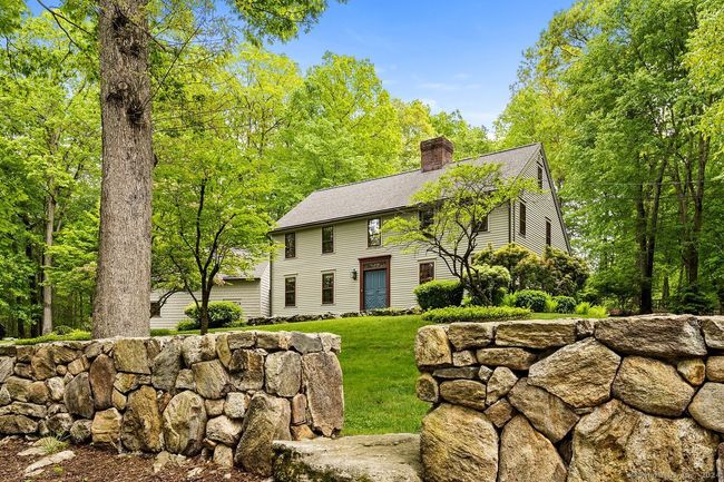 3701 North St, House other with 3 bedrooms, 3 bathrooms and null parking in Fairfield CT | Image 4