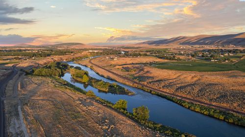 TBD Lot 4 Old Inland Empire Hwy, Benton City, WA, 99320 | Card Image