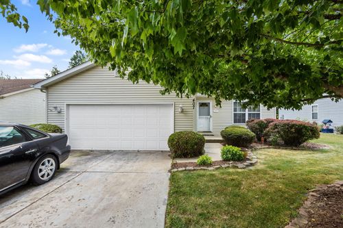 407 Galway Dr, Valparaiso, IN, 46385-5424 | Card Image