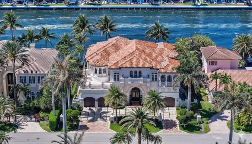4216 Intracoastal Dr, Highland Beach, FL, 33487-4210 | Card Image