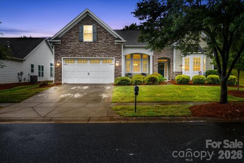 4804 Star Hill Ln, Charlotte, NC, 28214-2279 | Card Image