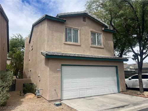 5586 Lago Ct, Las Vegas, NV, 89118-1339 | Card Image