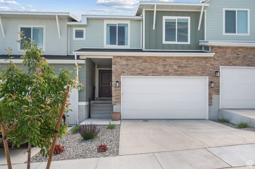 3753 S Gold Bank Dr, Magna, UT, 84044-2070 | Card Image